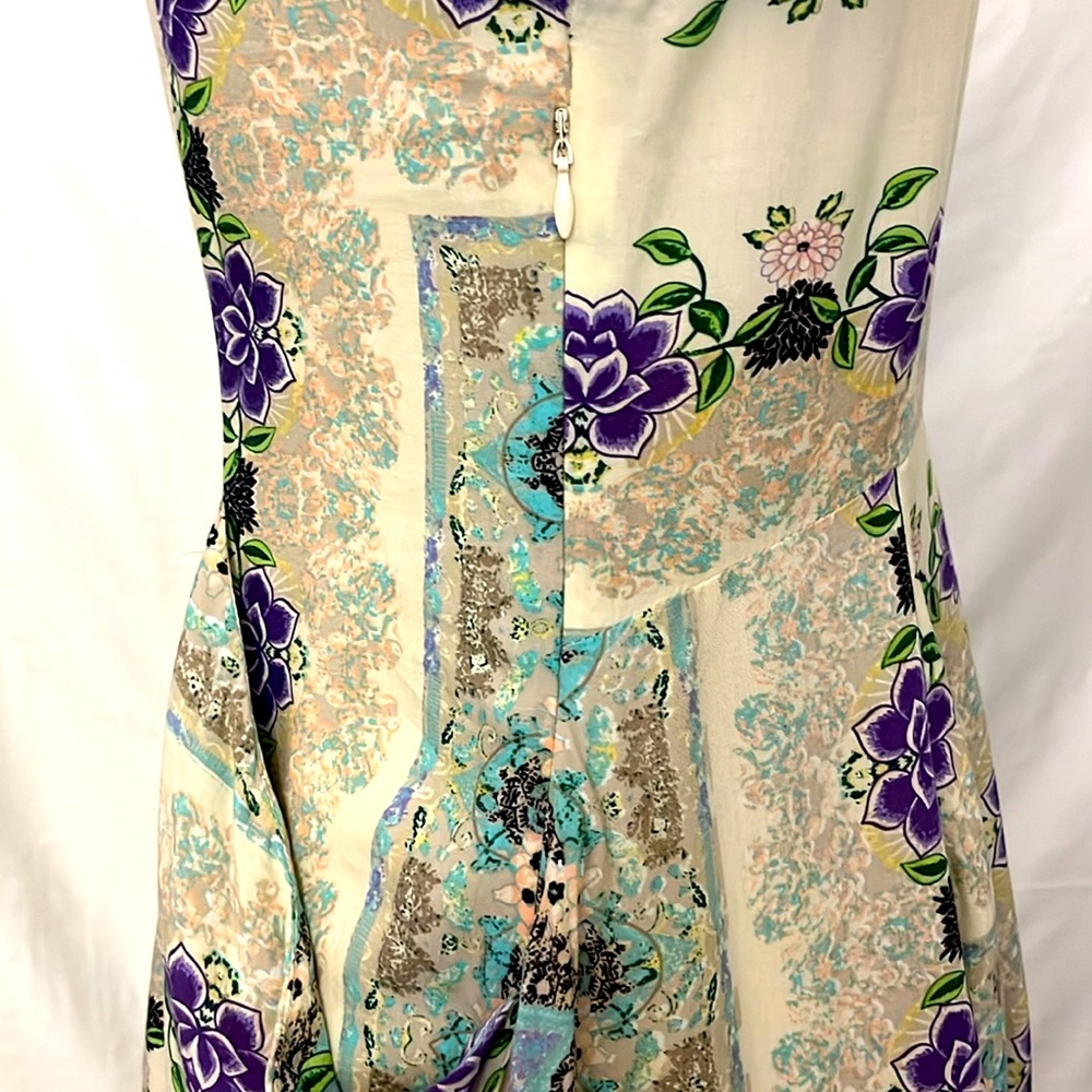 Beach Printed Dress - Picture 6 of 8